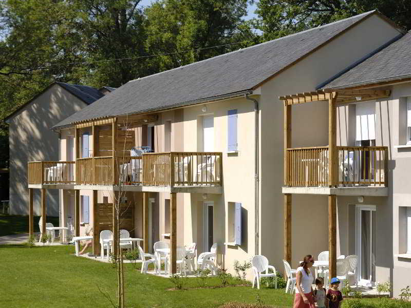 Résidence Odalys Le Hameau du Lac Rignac  Exterior foto