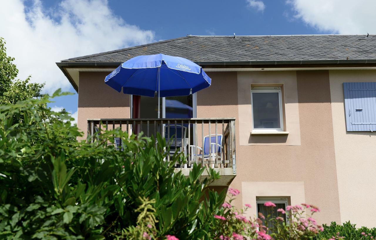 Résidence Odalys Le Hameau du Lac Rignac  Exterior foto
