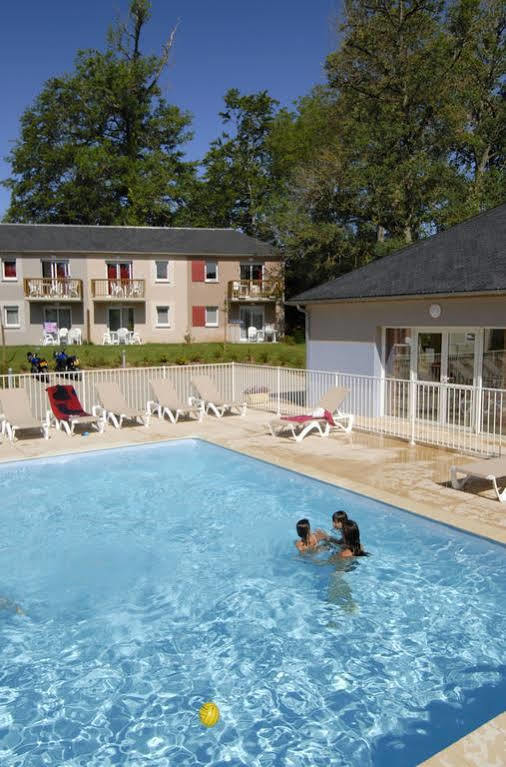 Résidence Odalys Le Hameau du Lac Rignac  Exterior foto